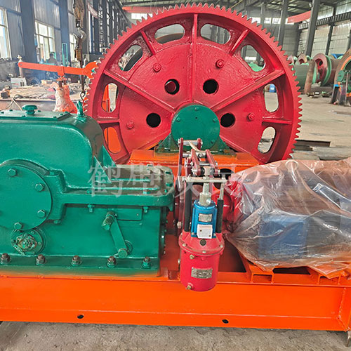 礦用鑿井絞車出口俄羅斯！